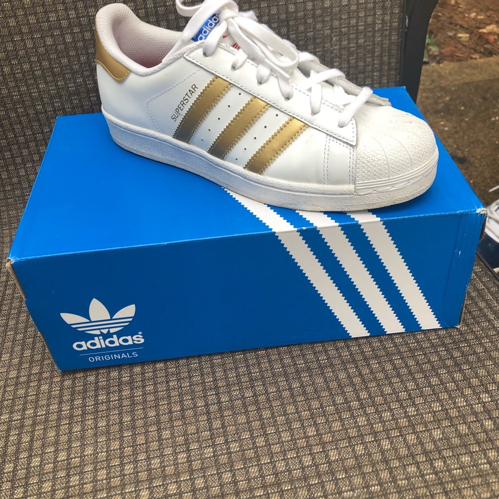 adidas - Picture 2 of 3